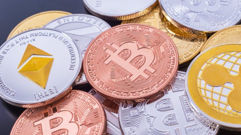 Bitcoin, DOGE, ETH, XRP ve LTC İddiası: Haftaya Bu Seviyeler!