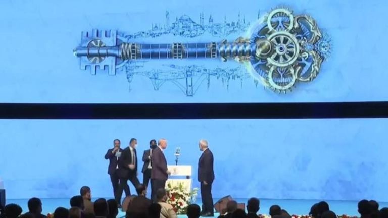 Cumhurbaşkanı Erdoğan’da Kripto Piyasasında: NFT İkram Edildi!