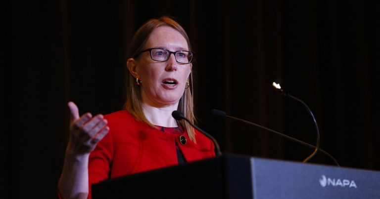SEC’den Hester Peirce, Yeni Bir Kripto Düzenleyicisine Muhtaçlık Olmadığını Söyledi