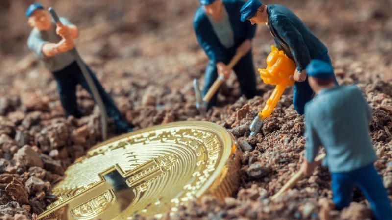 Shiba ve Safemoon'dan sonra Kripto dünyasının yeni yıl armağanı HUH Token