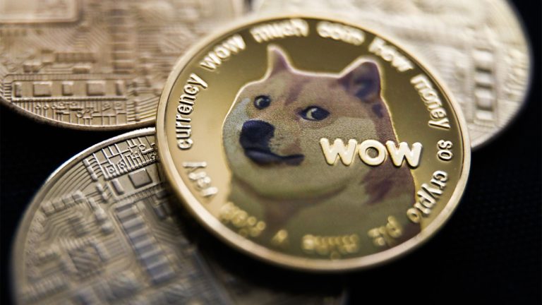 Analistten Korkutan DOGE, SHIB ve Altcoin İddiaları: 2022’de…