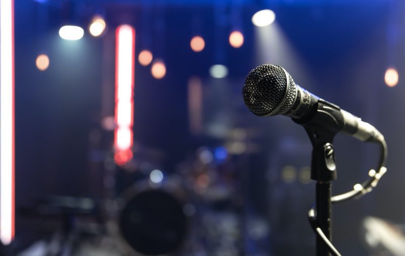 Warner Music, Sanatçı ve Müzik NFT’leri için OneOf ile Muahedeye Vardı