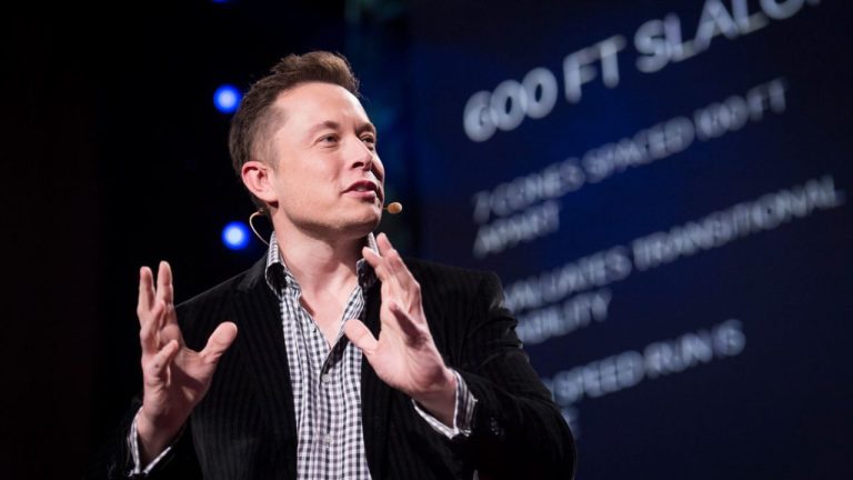 Elon Musk, Ukrayna’ya Dayanak İçin Starlink Uydu İnternet Hizmetini Devreye Soktu
