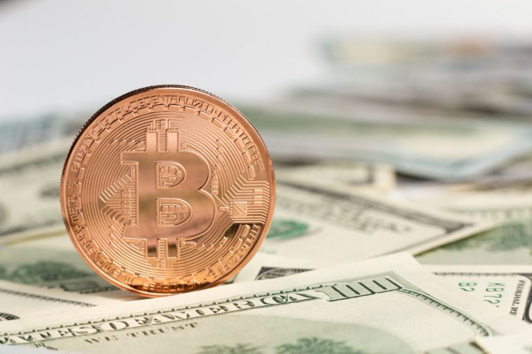 Tanınan Kripto Para Analisti 2022 Bitcoin (BTC) Fiyat Gayesini Güncelledi: Ralli Bekliyor