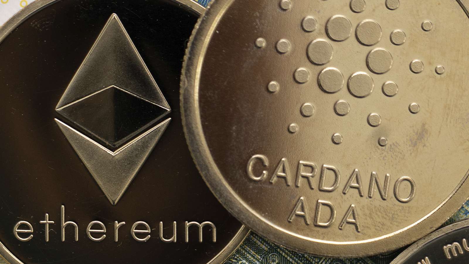 2 Analist, Cardano ve Ethereum İçin Rakamlı İddia Yaptı!