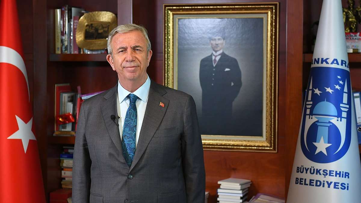 Ankara Büyükşehir Belediyesi, Gençlere Metaverse Olmak Üzere Birçok Mevzuda Bilişim Eğitimi Verecek