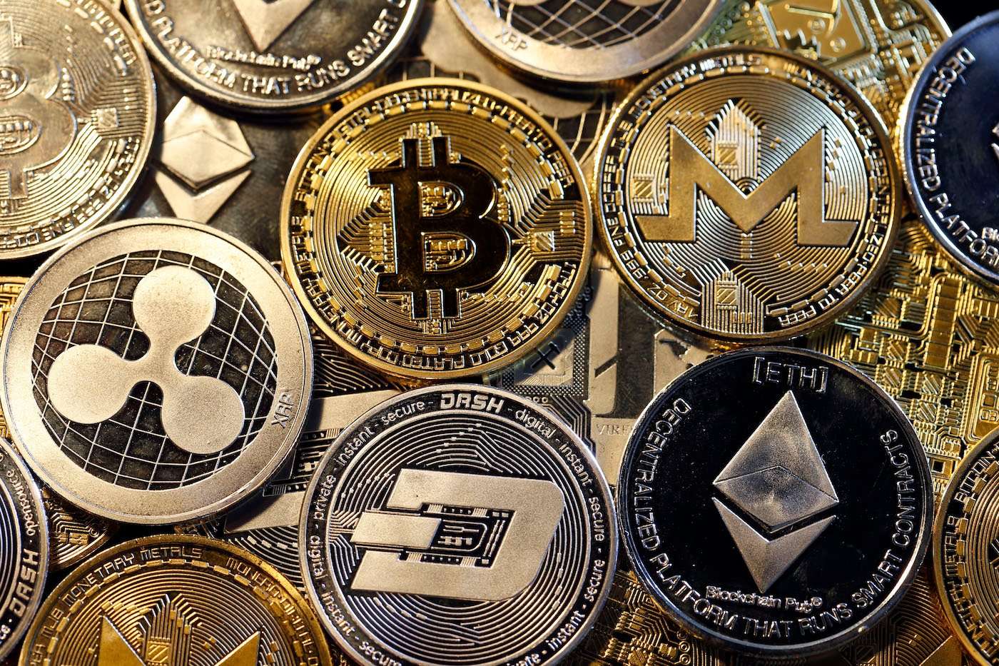 Bitcoin (BTC) 43.000 Doları Geri Aldı, Ethereum (ETH) ise 3000 Doları Geçti