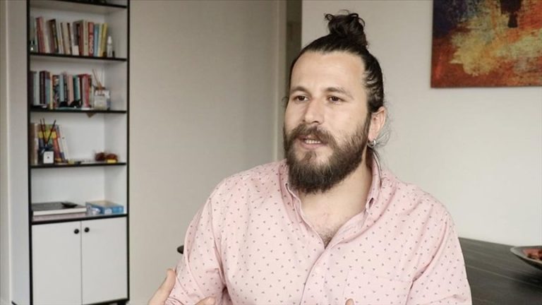 Direktör Hasan Söylemez, GPS Aygıtındaki Uydu Sinyallerini NFT Koleksiyonuna Dönüştürdü