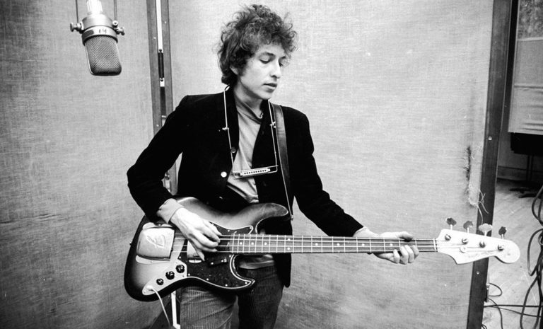 Efsane Müzikçi Bob Dylan da NFT Dünyasına Adım Atıyor