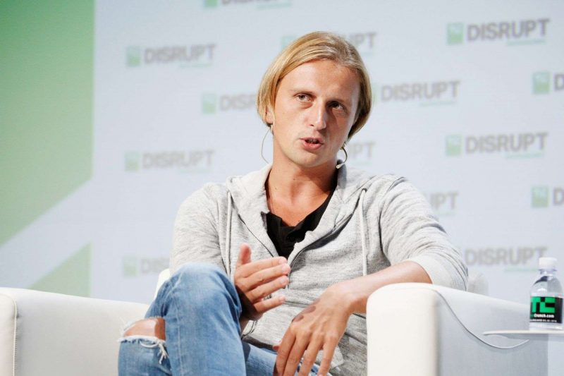 Revolut CEO’su Storonsky Savaşı Kınayarak, Ukrayna’ya Dayanak Kelamı Verdi