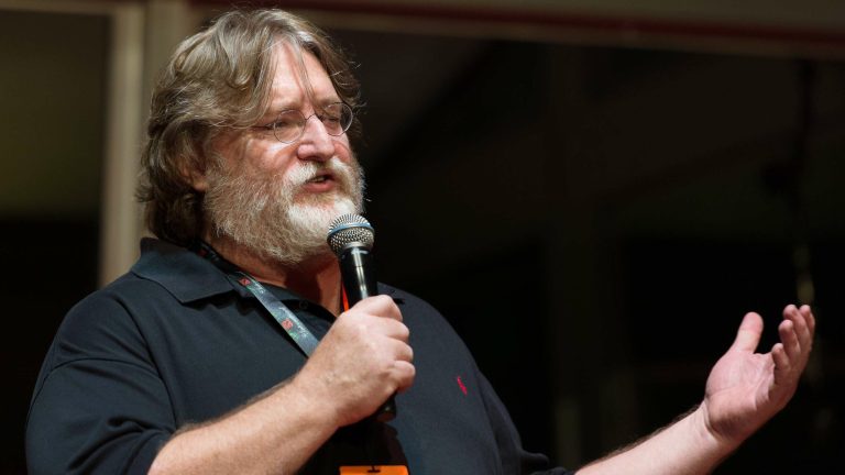 Valve İşvereni Gabe Newell, Metaverse’ün Oyunculara Yeni Bir Şey Sunmadığını Argüman Etti