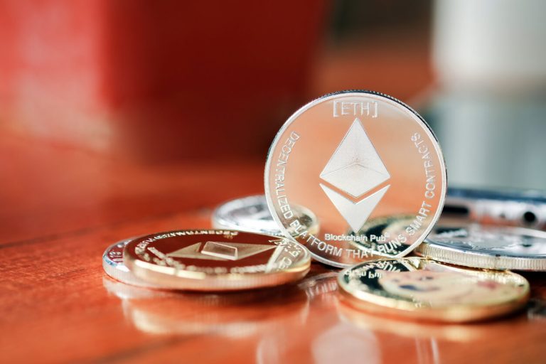 Analist Uyardı: AVAX, Ethereum ve LUNA İddiasını Paylaştı!