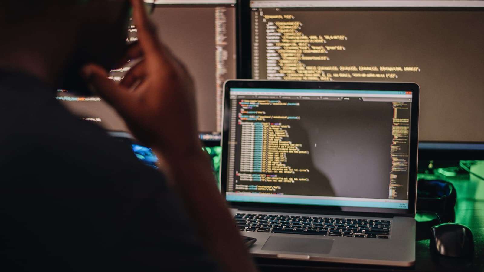 Bir Altcoin Daha Hacklendi: Bu Coin’ler Piyasaya Boşaltılıyor!