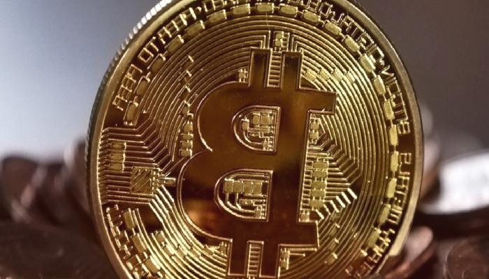 Bir ülke daha Bitcoin’i kabul etti