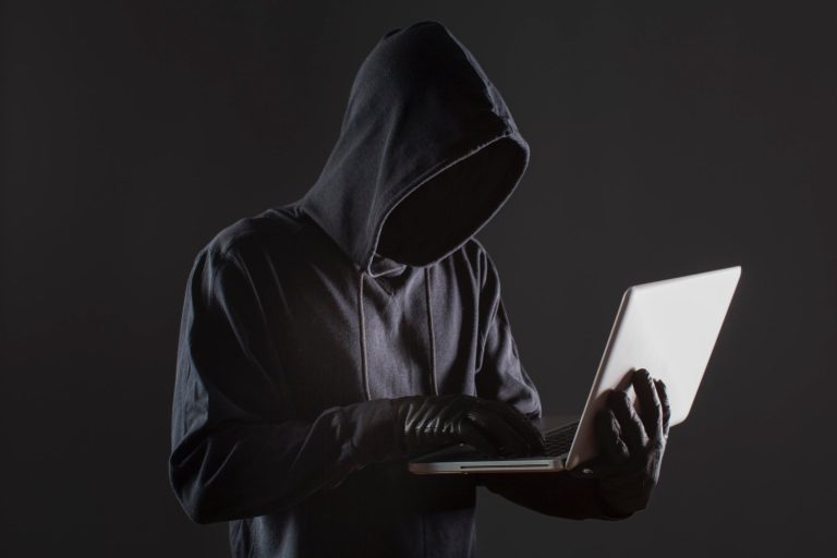 Bored Ape Yacht Club, Discord Sunucusunun Akına Uğradığını Doğruladı
