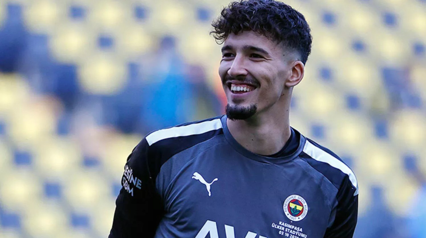Fenerbahçe’nin Kalecisi Altay Bayındır, Çizdiği Fotoğrafları NFT Olarak Satışa Sundu