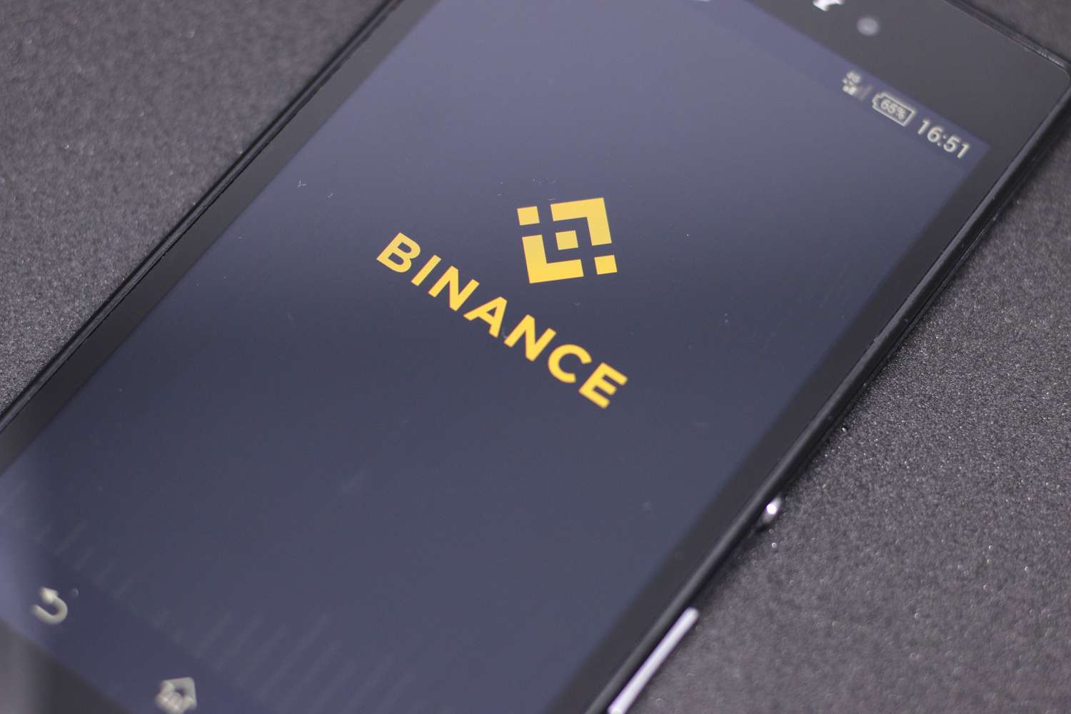 Sıcak Gelişme: Binance Tanınan Altcoin’de Süreçleri Durdurdu!