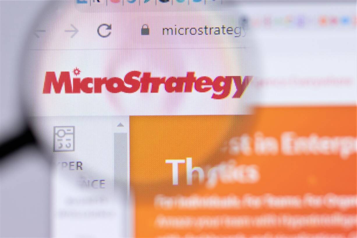 Uzman: MicroStrategy Bitcoin Değil! Bu Altcoin’den Almalı