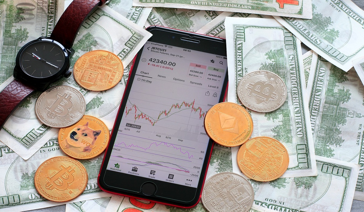Uzman SHIB, DOGE, BTC ve Altın İçin Bomba Varsayımlar Yaptı!