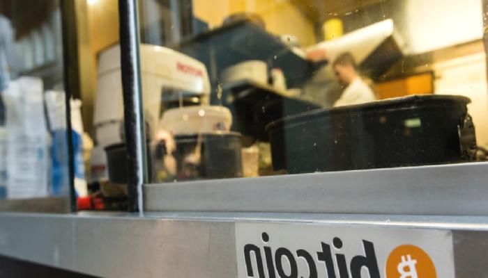 Prag’da Tramvay Çizgisi Bitcoin (BTC) ile Ödemeleri Kabul Ediyor