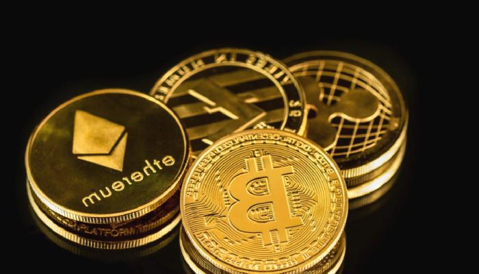 Sepetinde Bu 5 Altcoin Olan CEO: Bitcoin Bu Tabanlara Oynuyor!