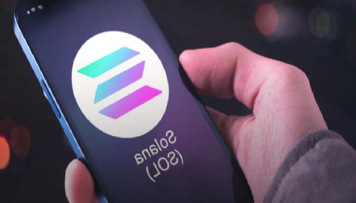 Solana (SOL) Geliştiricileri, Web3 Odaklı Bir Cep Telefonu Piyasaya Sürecek