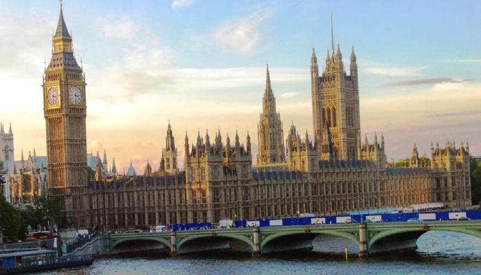 Birleşik Krallık Merkezli Finans Derneği, Kriptoların Alternatif Bir Ödeme Aracı Olabileceğini Düşünüyor