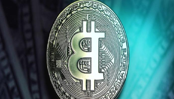 Bitcoin Değil: Bu 4 Altcoin’e Bakın! Geleceğin Yıldızları