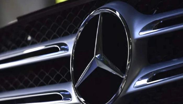 Mercedes Benz, Bu Altcoin ile İştirak Kurdu: Fiyat Fırladı!