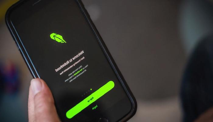 Robinhood, Binance CEO’sunun Konuştuğu Altcoin’i Listeliyor!