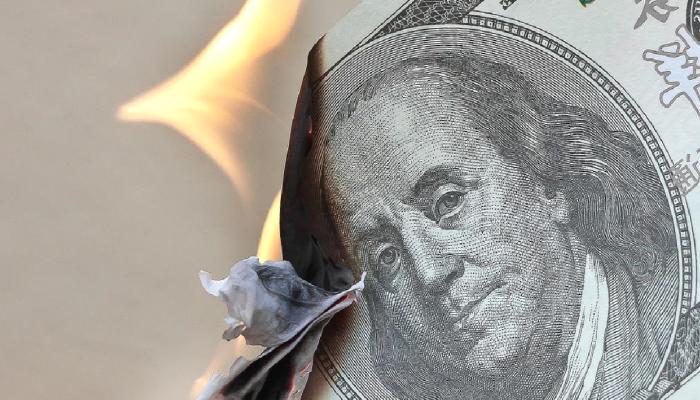 Dikkat: Bu Altcoin NFT Piyasasını Çöküşe Sürükleyebilir!