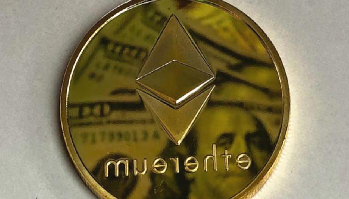 Tanınan Analist: Ethereum’larınızı Satıp Bu Altcoin’den Alın!