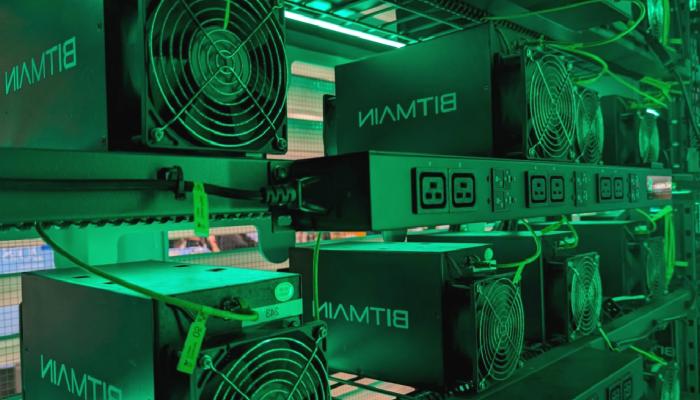 Bitcoin Madencilik Ekipmanlarının Fiyatı Yüzde 70 Düştü