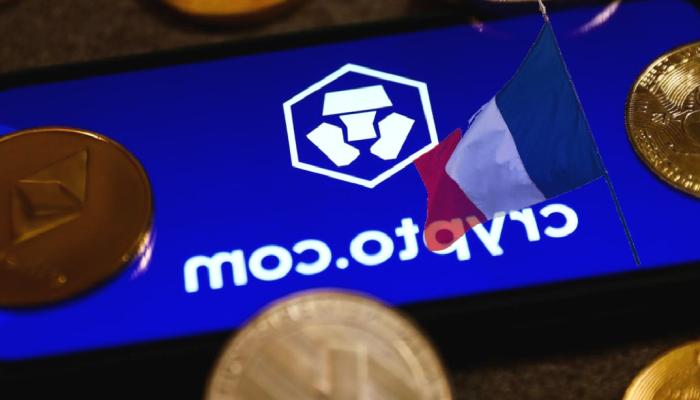 CryptoCom, Fransa’da Düzenleyici Onayı Aldı