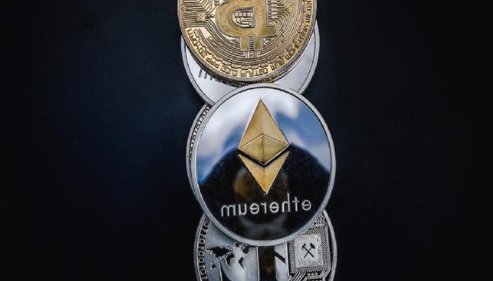 Kripto Para Milyarderi, 3 Altcoin Belirledi: Radarınıza Alın!