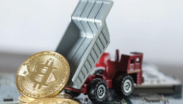 Madenci Kapitülasyonu Bitcoin İçin Yeterli mi yoksa Makûs Haber mi?