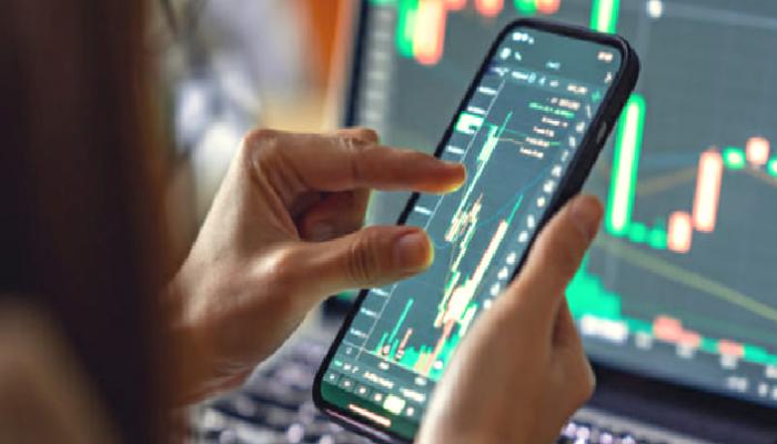 Santiment: SHIB ve 4 Altcoin Toplumsal Medya Patlaması Yaşıyor!