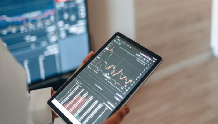 Kurumsal Yatırımcılar Bu Altcoin’i Satıyor: Bu Coin ise Alınıyor!