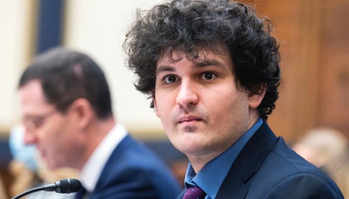 ABD’li Yetkililer, Sam Bankman-Fried’ı Sorgulamak için Ülkeye Getirmek İstiyor