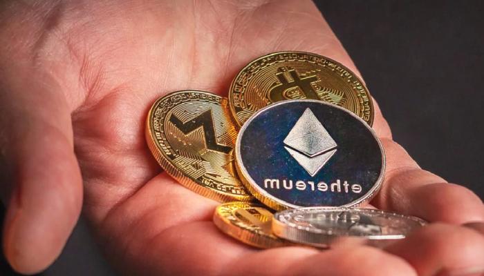 Piyasa Şaşkın: Vitalik Buterin’in Projesi Bu Altcoin’den Sattı!
