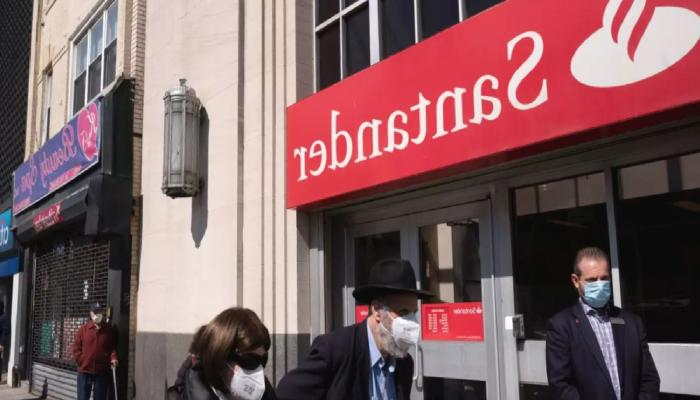 Santander, Kripto Süreçlerine Sınırlama Getiriyor