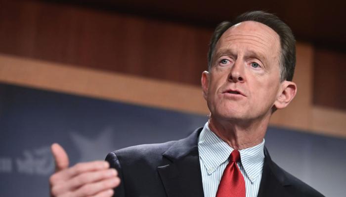 Senatör Toomey, Kripto Regülasyonları Konusunda Kongre’yi Eleştirdi