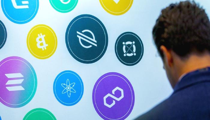 Dikkat: Toplumsal Medya MAGİC ve Bu 9 Altcoin’i Konuşuyor!