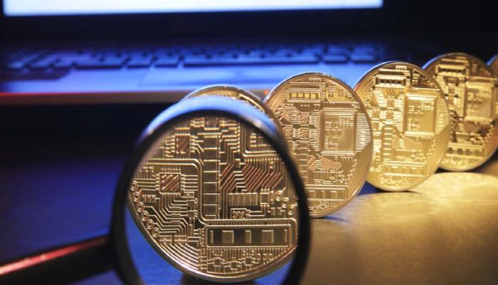 Tanınan CEO: BTC Düşerken, Bu 10 Altcoin Başarılı Olacak!