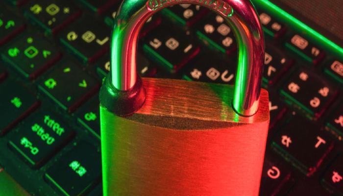 Bu 6 Altcoin İçin Alarm: Ocak’ta Kilitler Açılıyor!