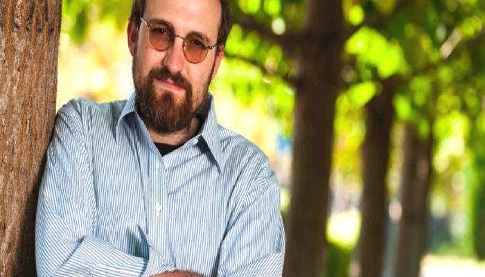Cardano Kurucusunun NFT Fotoğrafı Tartışmaları Ateşledi