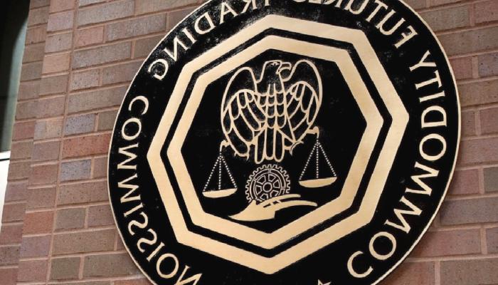 CFTC Üyesi, Düzenleyicileri Rehberlik Etmeye Çağırdı