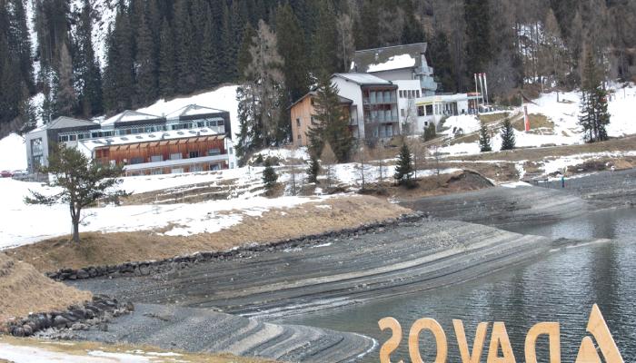Davos’tan Kesitler: Bu Altcoinler İçin Yasa İstendi!