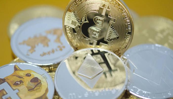 DOGE, LUNC, XRP ve BTC: Şubat’ta Bu Düzeyleri Bekleyin!