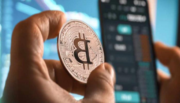 Yatırımcılar Coinlerini Bu Bitcoin Borsasından Süratle Çekiyor!